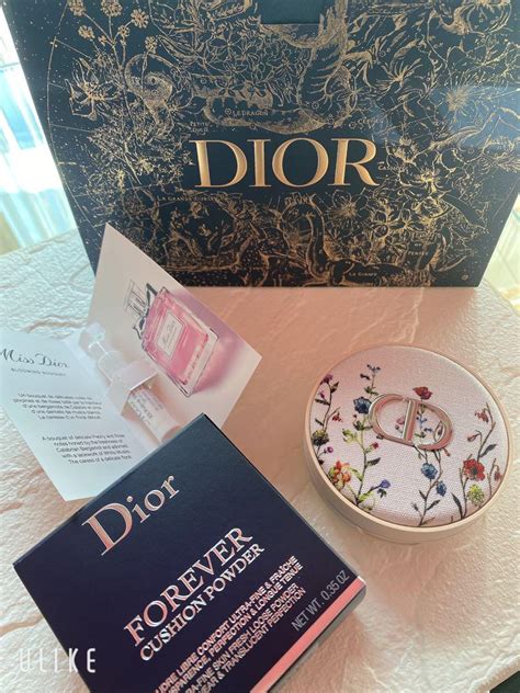 【DIOR】 【新作】ディオールスキン フォーエヴァー クッショ .